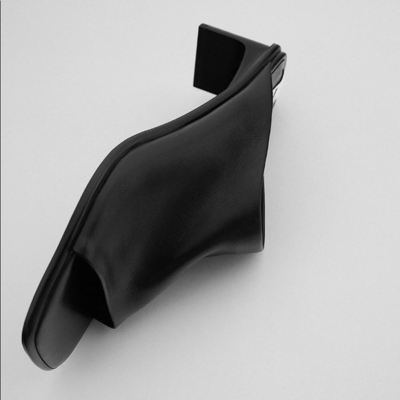 Zara TRF black leather minimalist heeled mules NWT - Picture 4 of 7